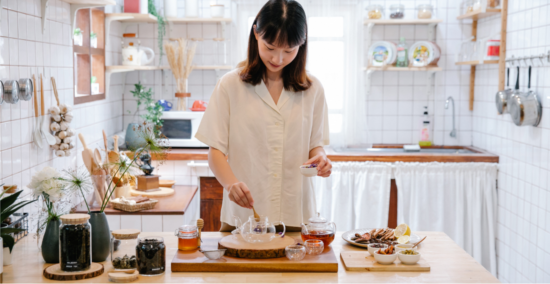 Herbal Teas for a Healthy Gut: The Ultimate 2024 Guide