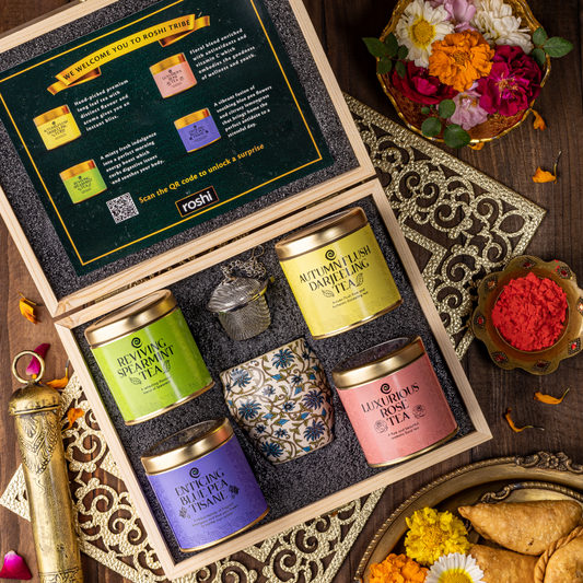 Roshi Limited Edition Pinewood Luxury Festival Tea Gift Box